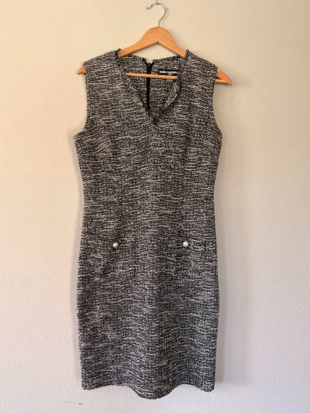 Karl Lagerfeld black and white Tweed Mini Dress Pearl Buttons - Sz 6
